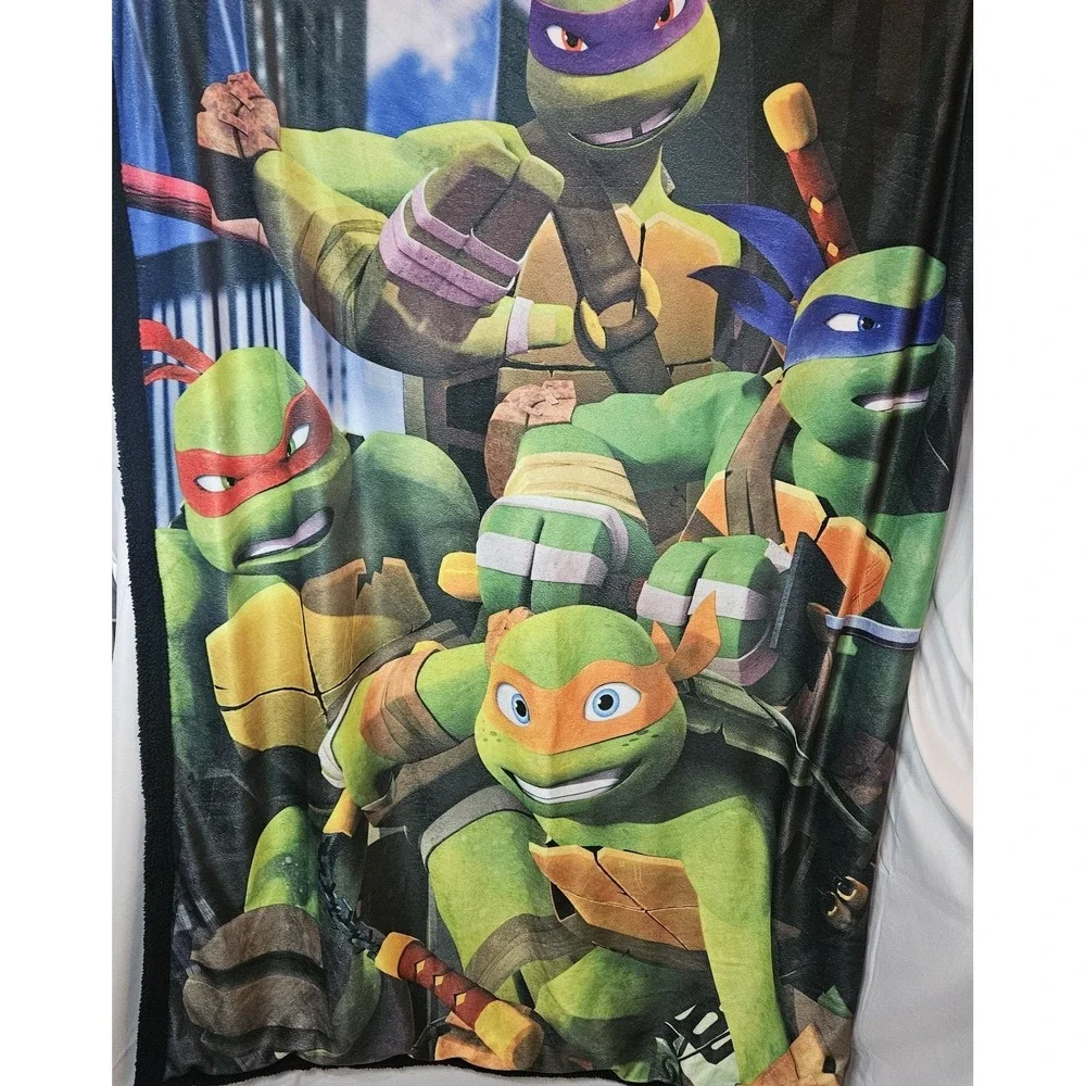 Teenage Mutant Ninja Turtles Non Stop Ninjas Throw Blanket Nickelodeon